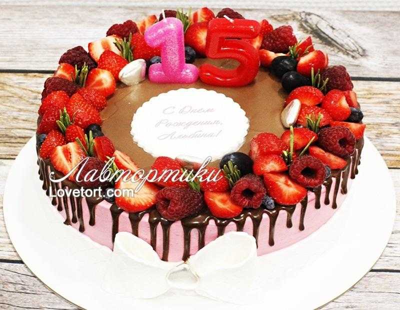 На день народження торт для дівчинки на 15 років 022