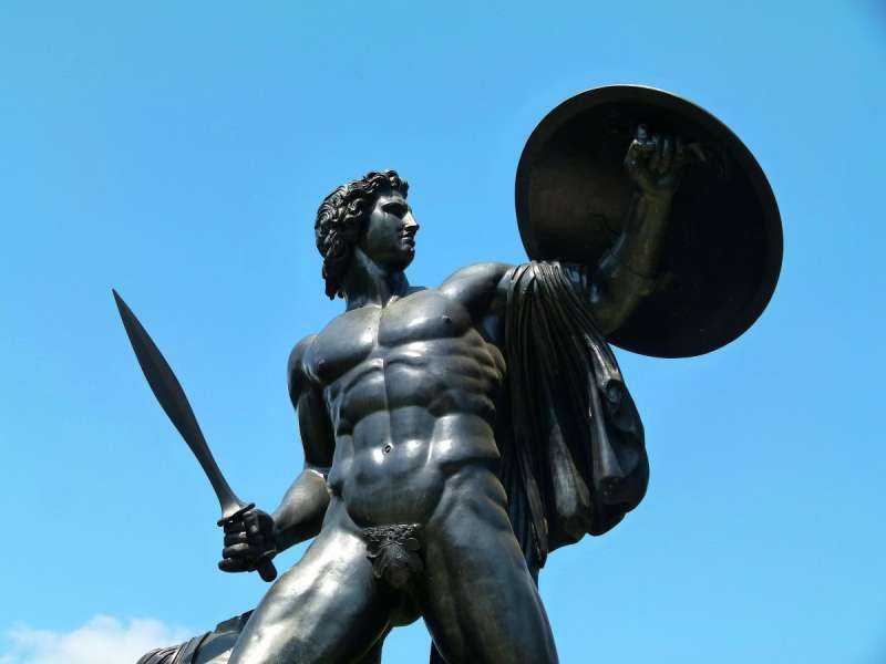 Статуя Ахиллеса в Лондоне