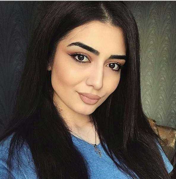 Азербайджанка Амина