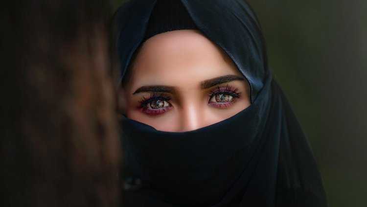 Восточная девушка Ислам
