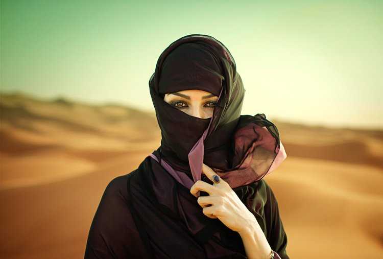 Иранка в хиджабе69