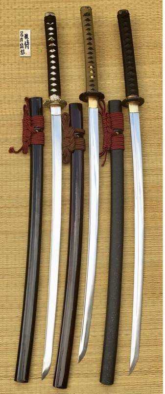 Японская самурайская катана