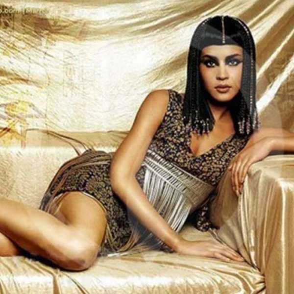 Египетская царица Клеопатра Анджелина Джоли