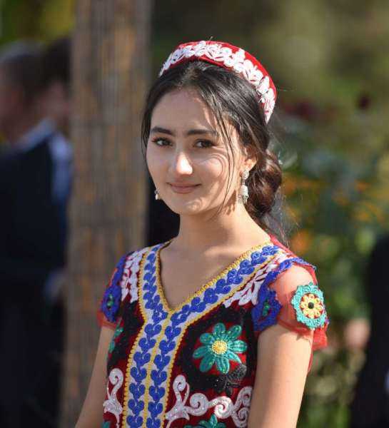 Таджичка Дилбар