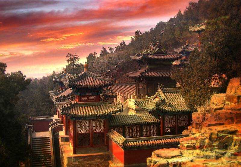 Летний дворец: крупнейший Императорский сад Китая