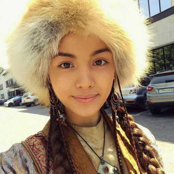 Прически казахских модных женщин