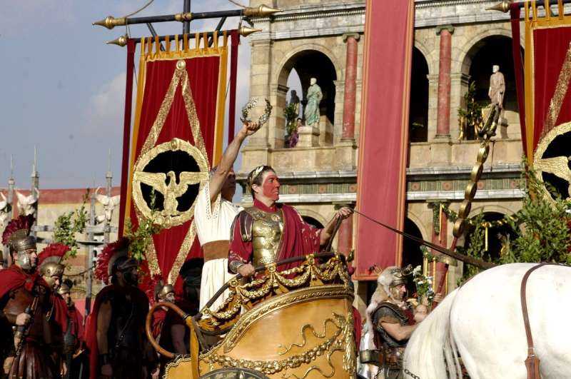 Триумф Цезаря в Риме