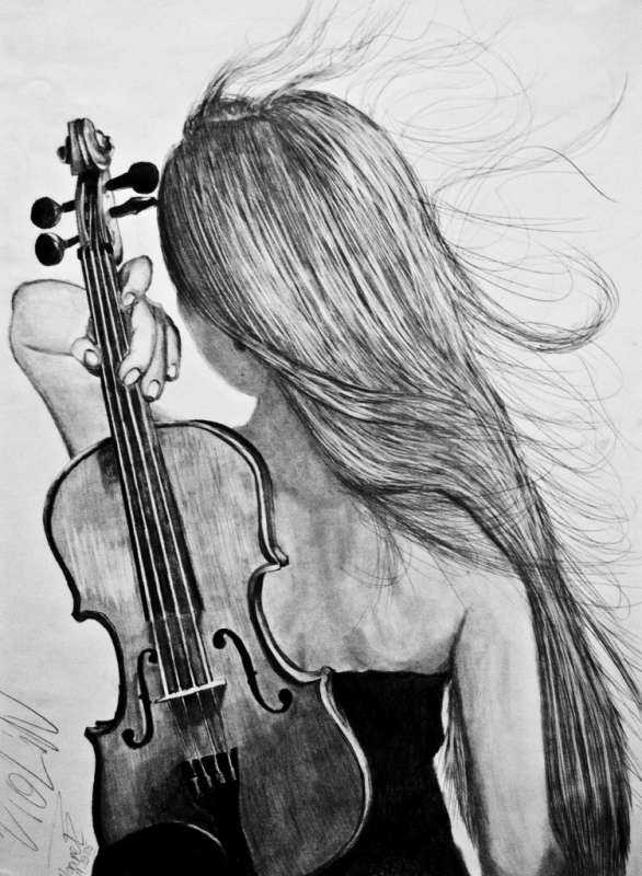 Девушка со скрипкой со спины