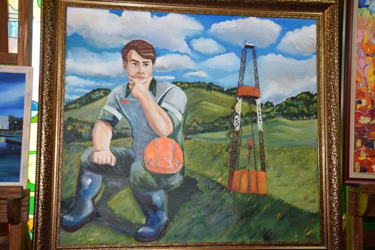 Картина портрет нефтяника