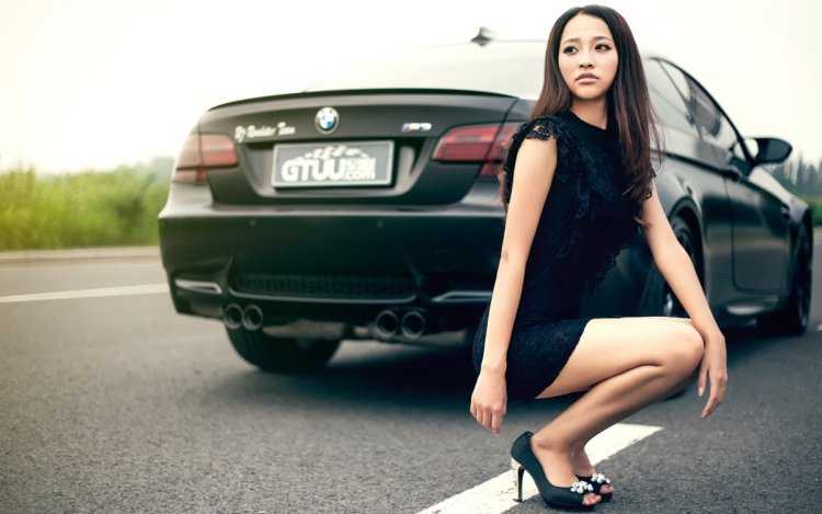 Girls BMW m3