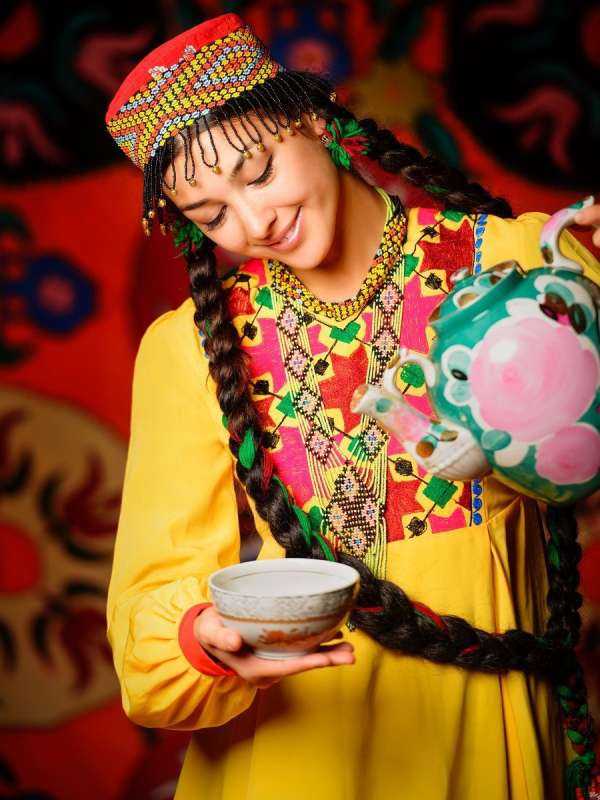 Таджикский костюм