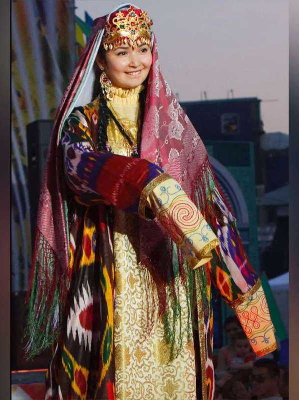 Традиционная узбекская одежда Узбекистан