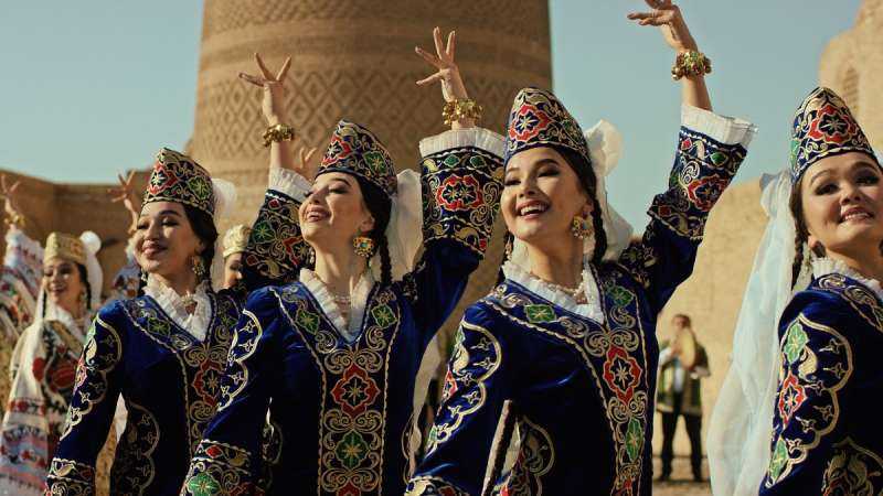 Народные танцы Узбекистана